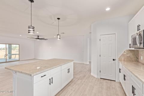 3902 W Vineyard Rd, Phoenix, AZ 85041 photo 11