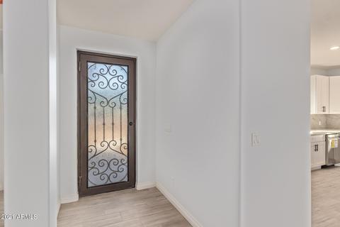 3902 W Vineyard Rd, Phoenix, AZ 85041 photo 4