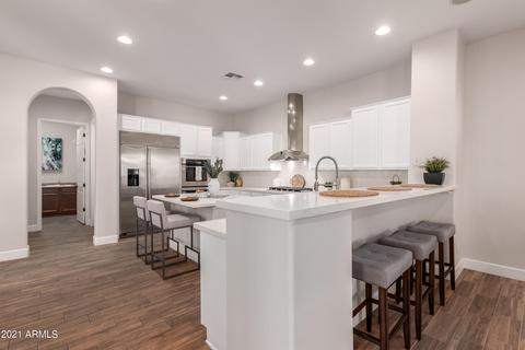 3834 E Patrick Ln, Phoenix, AZ 85050 photo 15