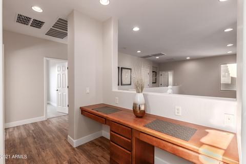 3834 E Patrick Ln, Phoenix, AZ 85050 photo 27