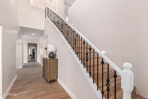 3834 E Patrick Ln, Phoenix, AZ 85050 photo 12