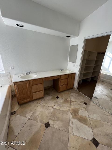 3237 E Rosemonte Dr, Phoenix, AZ 85050 photo 14