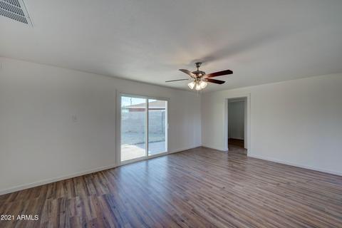 5657 N 39th Ave, Phoenix, AZ 85019 photo 4