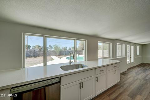 1130 S Lawson Dr, Apache Junction, AZ 85120 photo 8