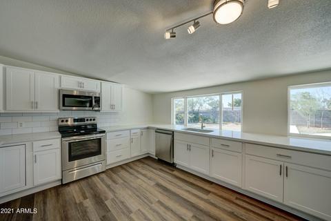 1130 S Lawson Dr, Apache Junction, AZ 85120 photo 9