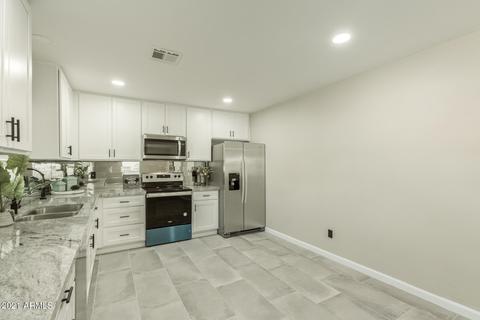 2617 E Fairmount Ave, Phoenix, AZ 85016 photo 8