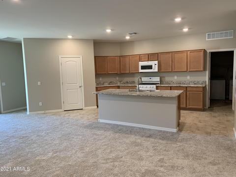 693 E Drexel Ct, Gilbert, AZ 85297 photo 4