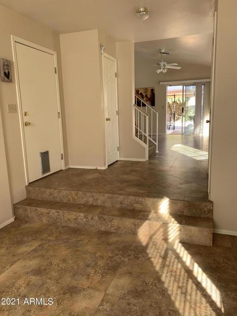 3748 E Taro Ln, Phoenix, AZ 85050 photo 4