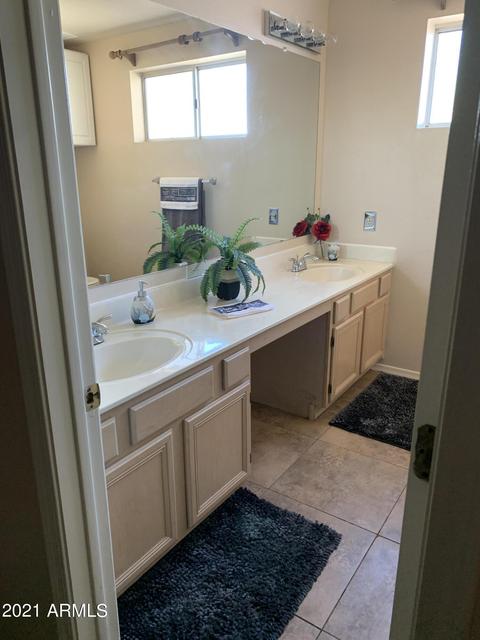 3748 E Taro Ln, Phoenix, AZ 85050 photo 15