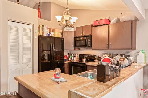 4530 N 75th Ln, Phoenix, AZ 85033 photo 12