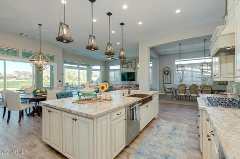 9910 E Juniper St, Mesa, AZ 85207 photo 18