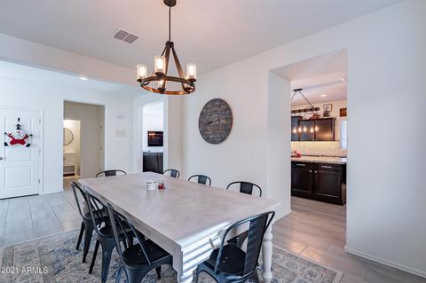 2289 E Runaway Bay Pl, Gilbert, AZ 85298 photo 11