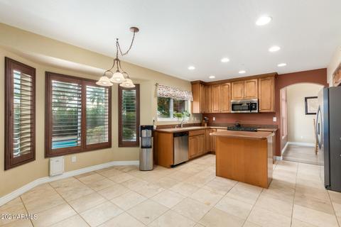 2409 E Rockledge Rd, Phoenix, AZ 85048 photo 2