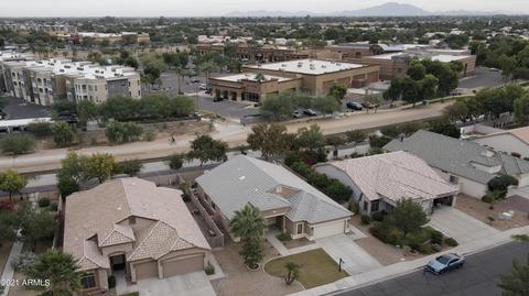 1079 S Oak Ct, Gilbert, AZ 85233 photo 2