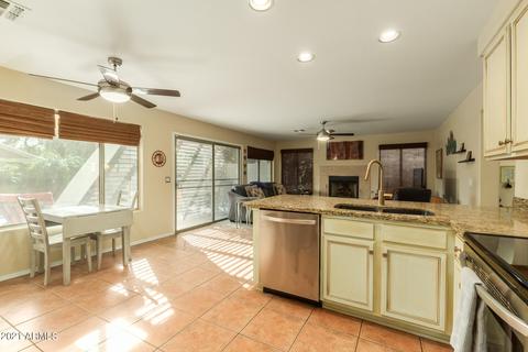 1827 E Aspen Way, Gilbert, AZ 85234 photo 18
