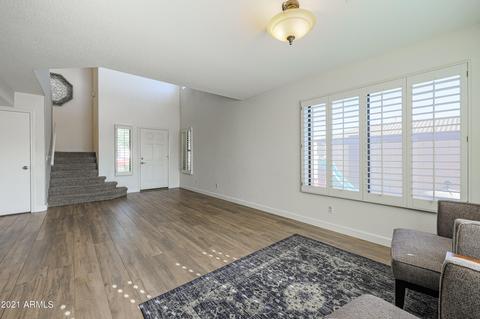 3335 E Blackhawk Dr, Phoenix, AZ 85050 photo 9