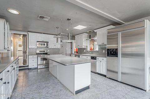 3302 E Flower St, Phoenix, AZ 85018 photo 7