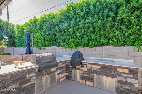 4201 E Cheery Lynn Rd, Phoenix, AZ 85018 photo 32