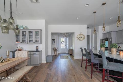 4201 E Cheery Lynn Rd, Phoenix, AZ 85018 photo 8