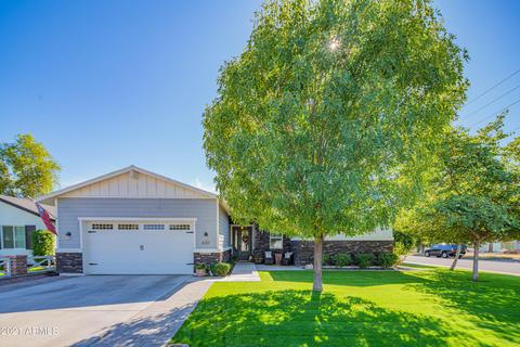 4201 E Cheery Lynn Rd, Phoenix, AZ 85018 photo 2