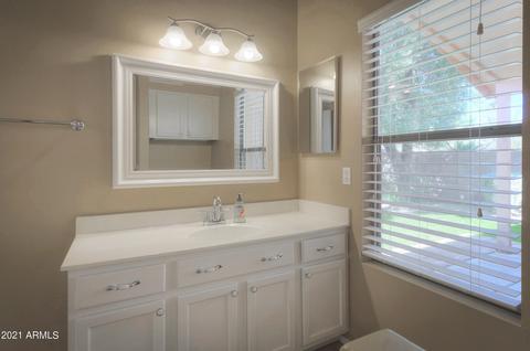 746 S Sorrell Ln, Gilbert, AZ 85296 photo 12