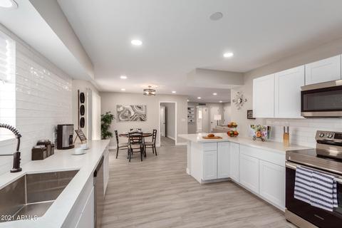 5245 E Dallas St, Mesa, AZ 85205 photo 3