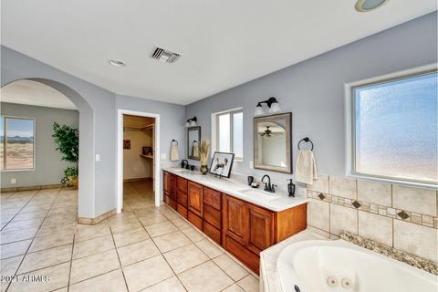 10058 E Rocking W Ranch Rd, Hereford, AZ 85615 photo 16