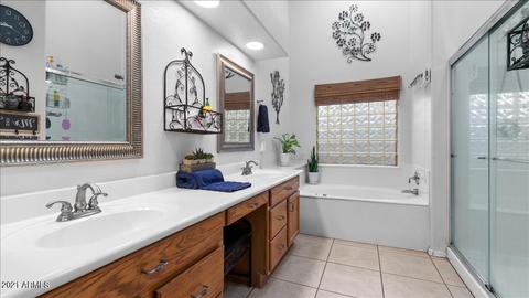 3877 E Washington Ave, Gilbert, AZ 85234 photo 8