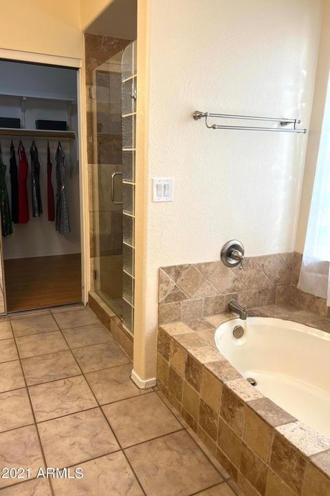 2527 E Taro Ln, Phoenix, AZ 85050 photo 11