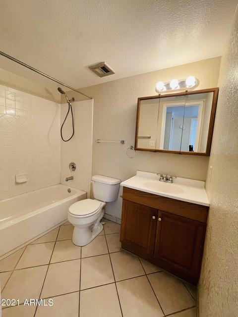 3414 W Echo Ln, Phoenix, AZ 85051 photo 11