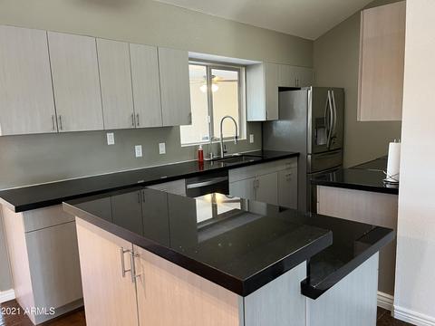2202 E Sandra Ter, Phoenix, AZ 85022 photo 8