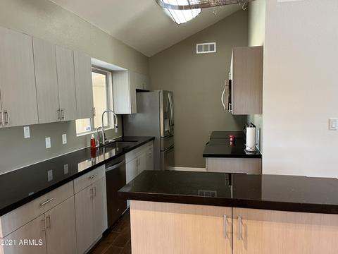 2202 E Sandra Ter, Phoenix, AZ 85022 photo 9