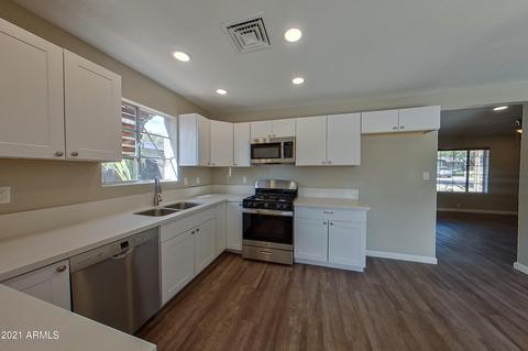 4137 E Sells Dr, Phoenix, AZ 85018 photo 4