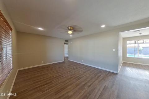 4137 E Sells Dr, Phoenix, AZ 85018 photo 2