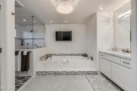 4430 E Camelback Rd #41, Phoenix, AZ 85018 photo 10
