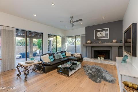 4430 E Camelback Rd #41, Phoenix, AZ 85018 photo 4