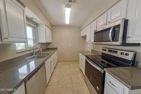 4039 E Sacaton St, Phoenix, AZ 85044 photo 5