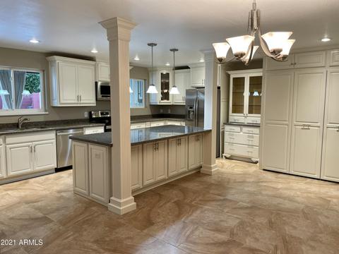 2935 E Cactus Rd, Phoenix, AZ 85032 photo 3