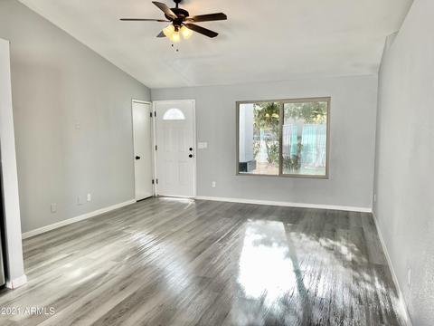 3301 N 69th Ave, Phoenix, AZ 85033 photo 4