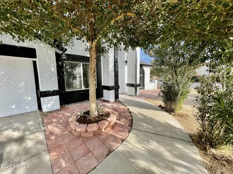 3301 N 69th Ave, Phoenix, AZ 85033 photo 2