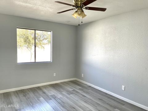 3301 N 69th Ave, Phoenix, AZ 85033 photo 9