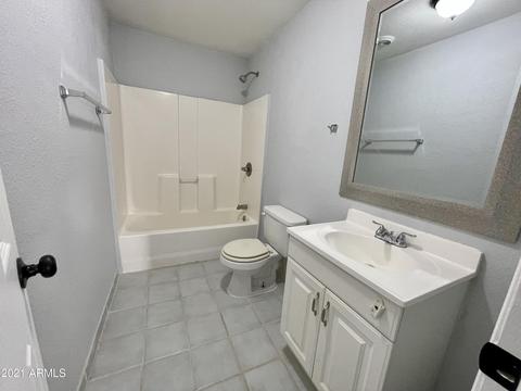 3301 N 69th Ave, Phoenix, AZ 85033 photo 14
