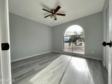 3301 N 69th Ave, Phoenix, AZ 85033 photo 11