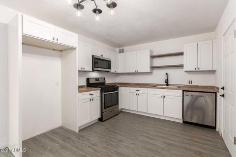 3302 E Harvard St, Phoenix, AZ 85008 photo 12
