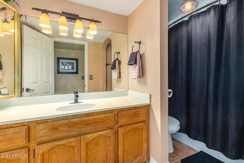 271 E Tremaine Ave, Gilbert, AZ 85234 photo 24