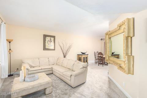 271 E Tremaine Ave, Gilbert, AZ 85234 photo 4