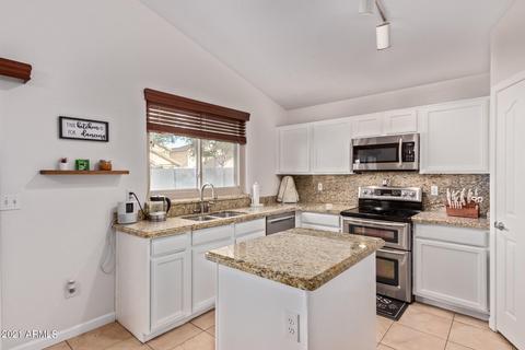 2084 E Appaloosa Rd, Gilbert, AZ 85296 photo 6