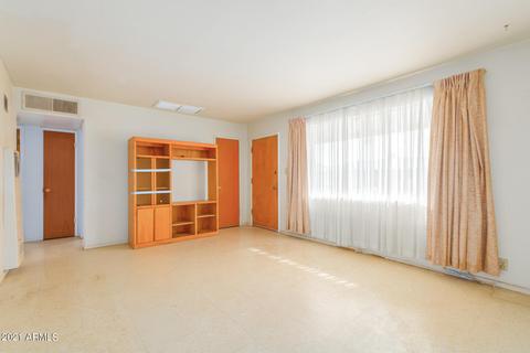1816 E Lynne Ln, Phoenix, AZ 85042 photo 5