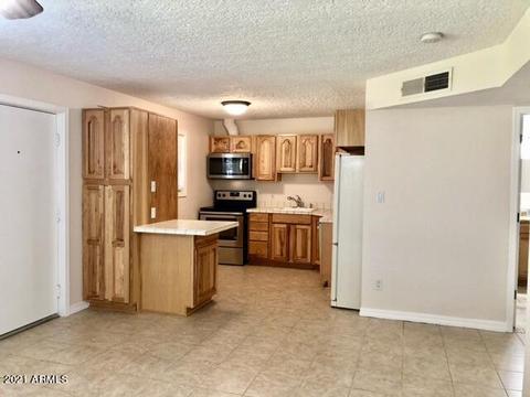 6733 N 16th St #36, Phoenix, AZ 85016 photo 2