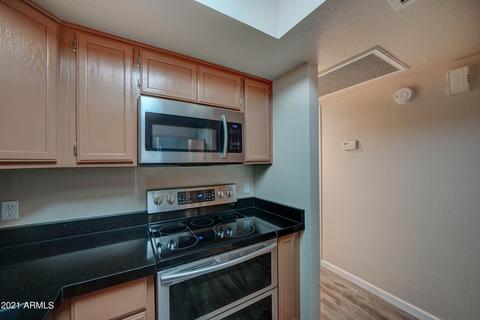 17 E Ruth Ave #308, Phoenix, AZ 85020 photo 9